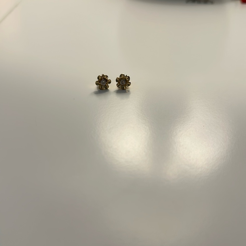 Flower earrings